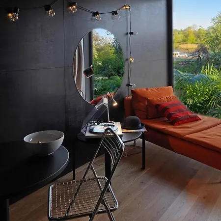 Domy W Ogrodzie - Riverfront Cabins * Poznan