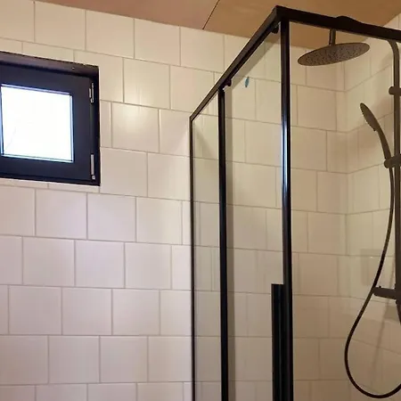 Domy W Ogrodzie - Riverfront Cabins Poznan