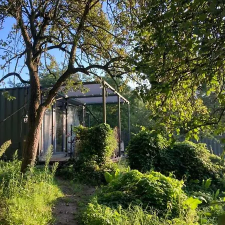 W Ogrodzie - Riverfront Сasa de vacaciones Poznan