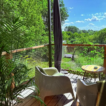 W Ogrodzie - Riverfront Ferienhaus *