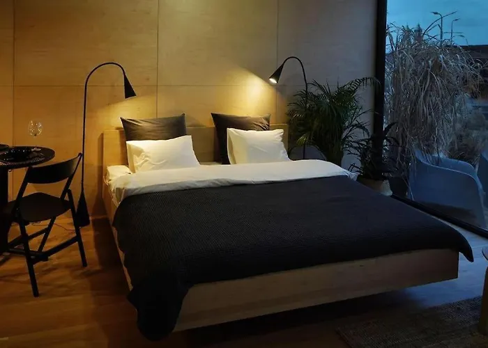 W Ogrodzie - Riverfront بيت للعطل