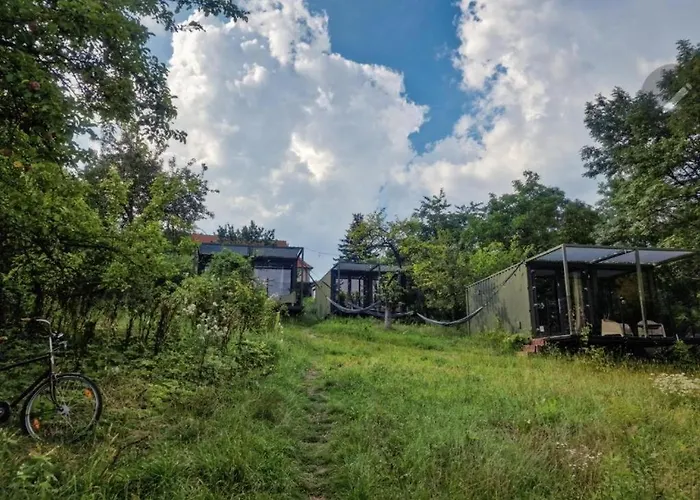 W Ogrodzie - Riverfront بيت للعطل